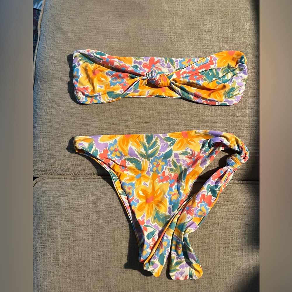 StoneFoxSwim bikini size medium
